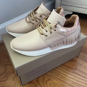 Esseutesse Nude Leather Fringe Sneaker